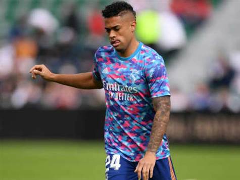 משחק רשמי ראשון השנה. מריאנו דיאס