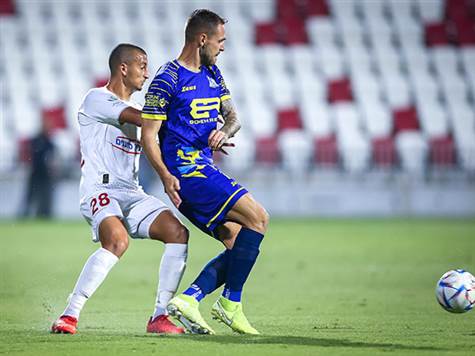 ערב טוב לגולשי ערוץ הספורט, וברוכים הבאים לזירת המשחק בין בני סכנין לבני ריינה! (מאור אלקסלסי)