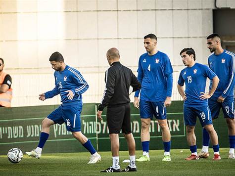 בעקבות איבוד הנקודות של מכבי פ``ת, סכנין יודעת שניצחון יבטיח לה כרטיס לפלייאוף העליון (עודד קרני)