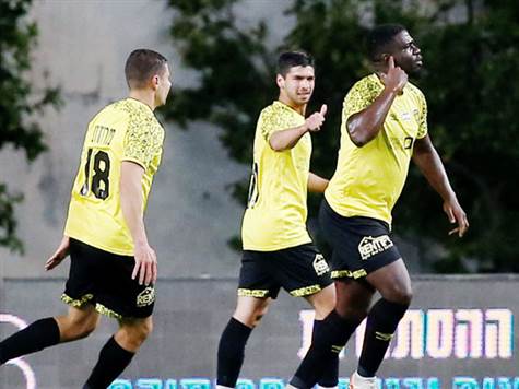 <STRONG>והנה השער של בית``ר ירושלים! (צילום: אלן שיבר)</STRONG>