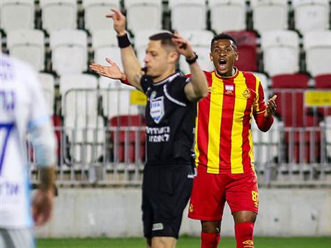 מנגד, החבורה של אבי אבינו וניר ביטון נמצאת במומנטום מזעזע, כאשר הם מגיעים למפגש הערב מול היהלומים עם רצף של 5 משחקים ללא ניצחון, כאשר במחזור האחרון סיימו גם כן ב-0:0, מול יריבתם לתחתית עירוני טבריה. (קובי אליהו)