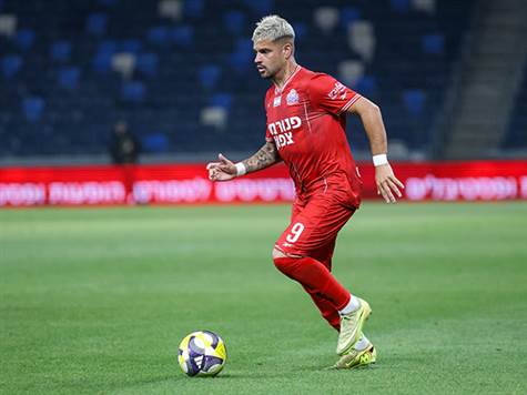 חילוף בהתקפה של סילבס.&nbsp;(קובי אליהו)