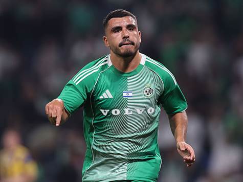 מכבי חיפה כבר חגגה שער שיוויון של אזולאי, אבל נבדל של סטיוארט במהלך ביטל את השער ב-VAR (מאור אלקסלסי)