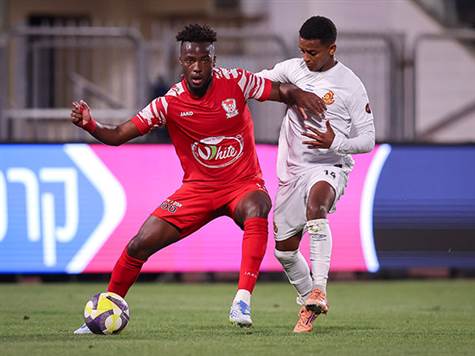 שתי הקבוצות עדיין לא מצליחות ליזום יותר מדי, והזמן חולף (מאור אלקסלסי)