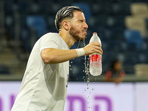 אוגריסה בחימום (קובי אליהו)