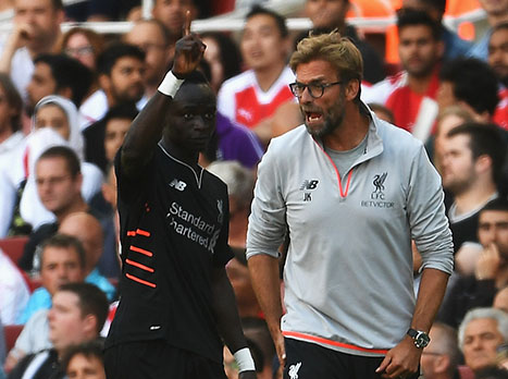 קלופ עצבני, האם המשחק הזה בורח לו מהידיים?