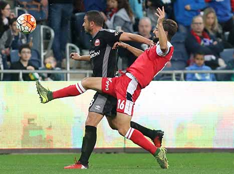 <STRONG>הפועל חיפה לא קיימת במחצית השניה. רעננה תשכיל לנצל את זה? (יוסי שקל)</STRONG>