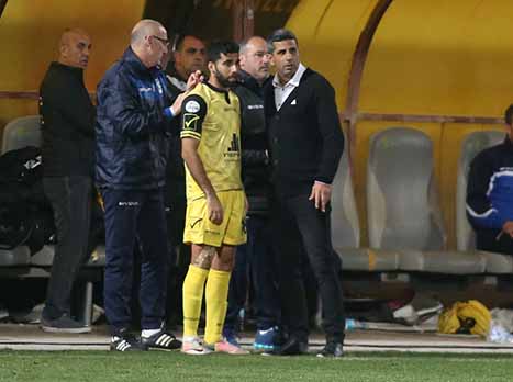 עזרא נכנס להתמודדות (יוסי שקל)