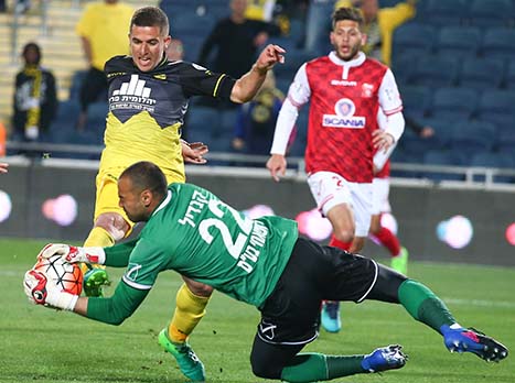 ההחמצה הכי גדולה עד עכשיו. קנדיל עוצר את ורד (צילום: דני מרון)