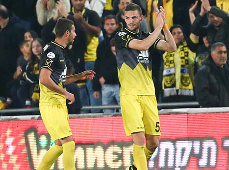 שער שני של סאבו העונה וראשון בליגה, אחרי שכבש גם בגביע מול הפועל כפ``ס (צילום: דני מרון)