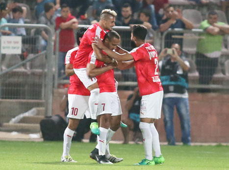 לא חגג מול האקסית (יוסי שקל)